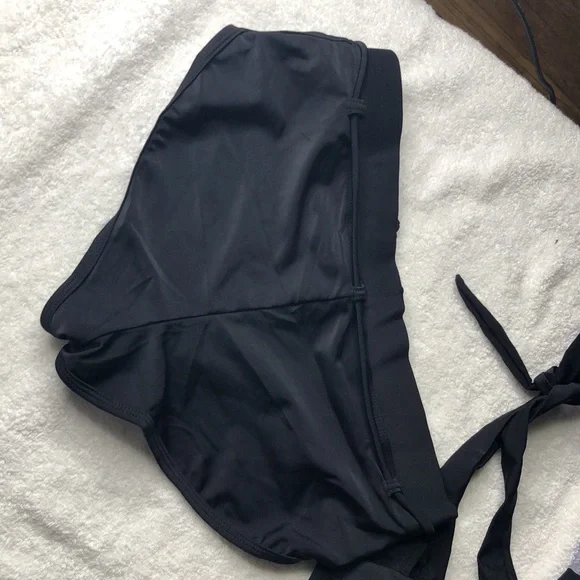 Two piece bathing suit large - Picture 5 of 5